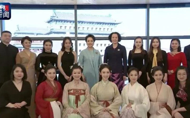 Hanfu Performance for The Head of States