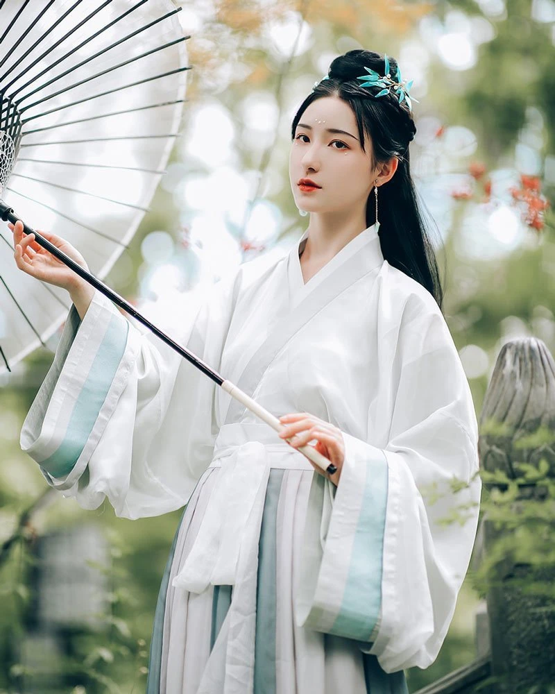 More People Like to Join Hanfu Fashion