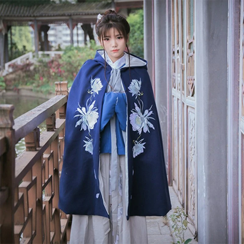 The Origin and Current Situation of Hanfu