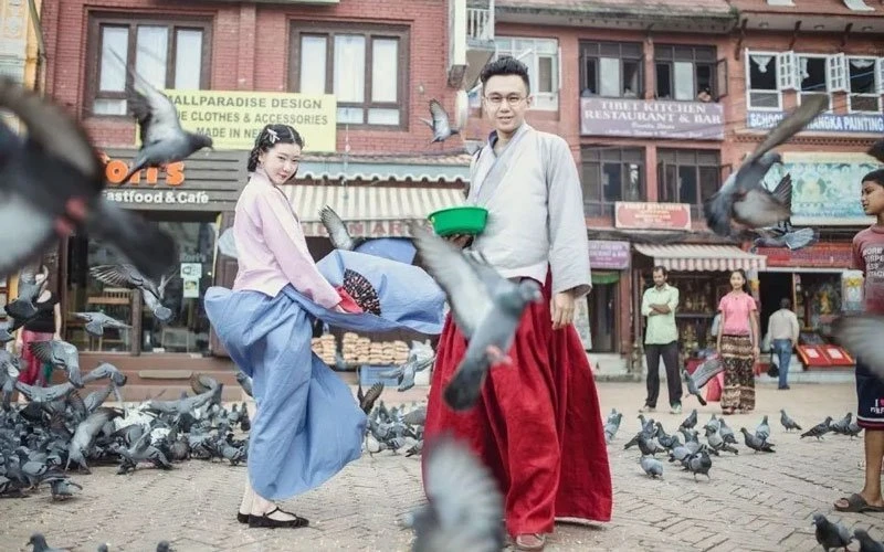 Do You Want Wear Hanfu Travel Around the World?