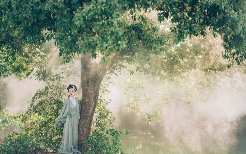 Do You Want Wear Hanfu Travel Around the World hangzhou?