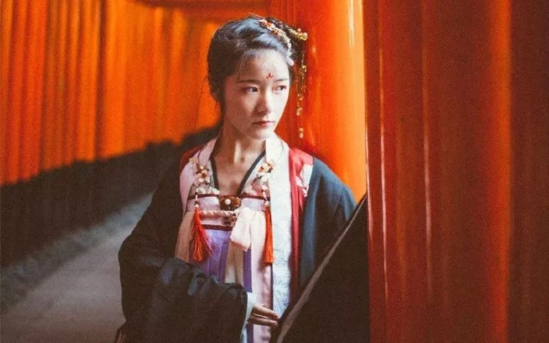Do You Want Wear Hanfu Travel Around the World?