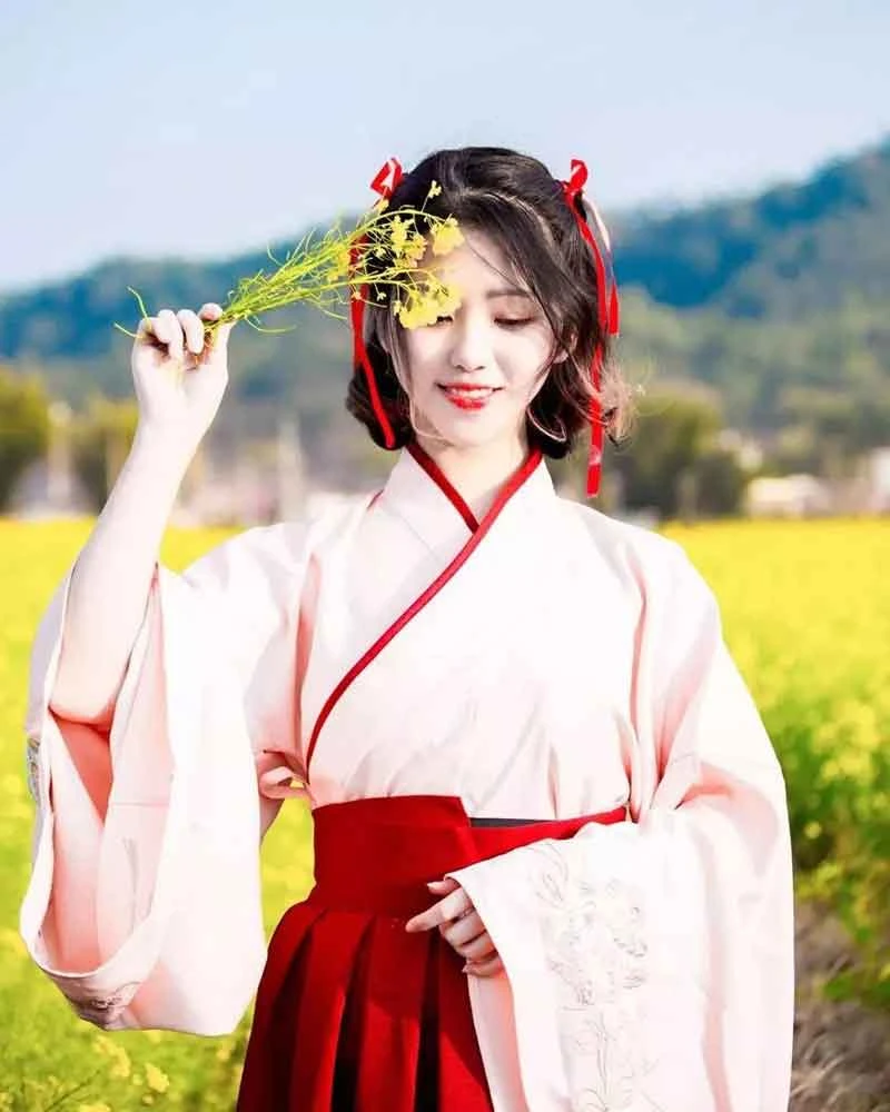 The Hanfu Etiquette You Should be Focusing on