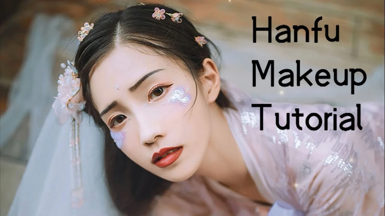 Fish Tears Makeup Tutorial for Traditional Hanfu Clothing