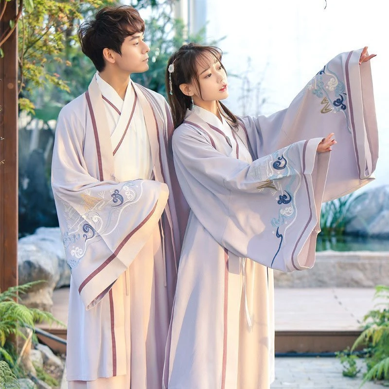 The business casual clothing in ancient China: Shenyi