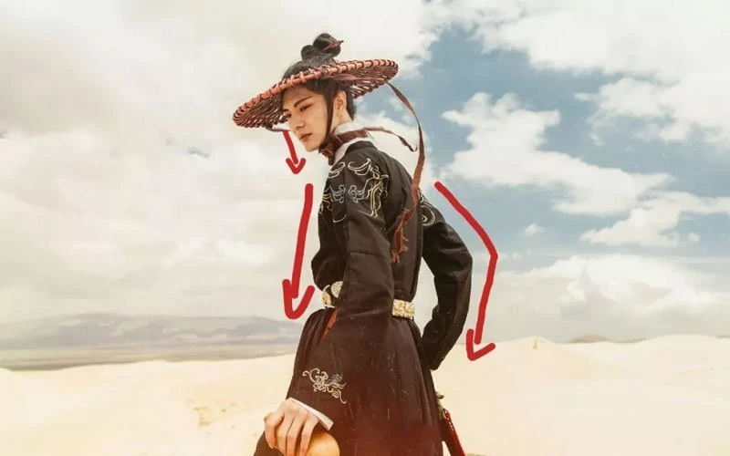 10 Postures that Take Handsome Hanfu Pictures