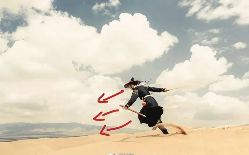 10 Postures that Take Handsome Hanfu Pictures