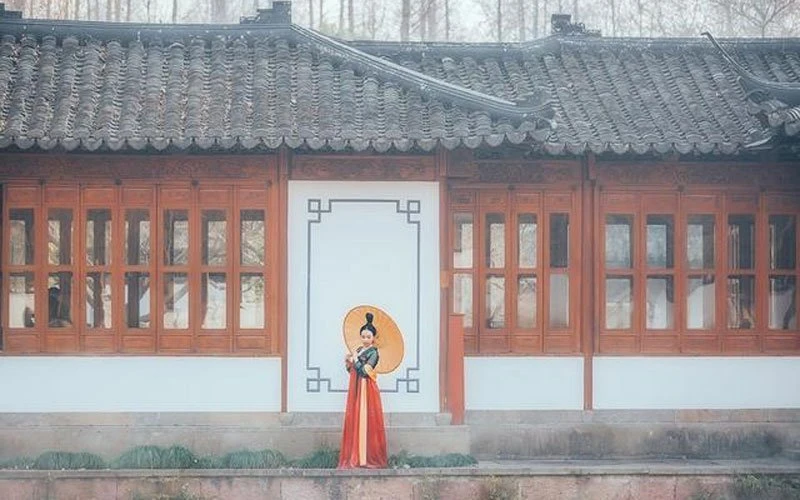 35 Best How to Pose for Hanfu Pictures