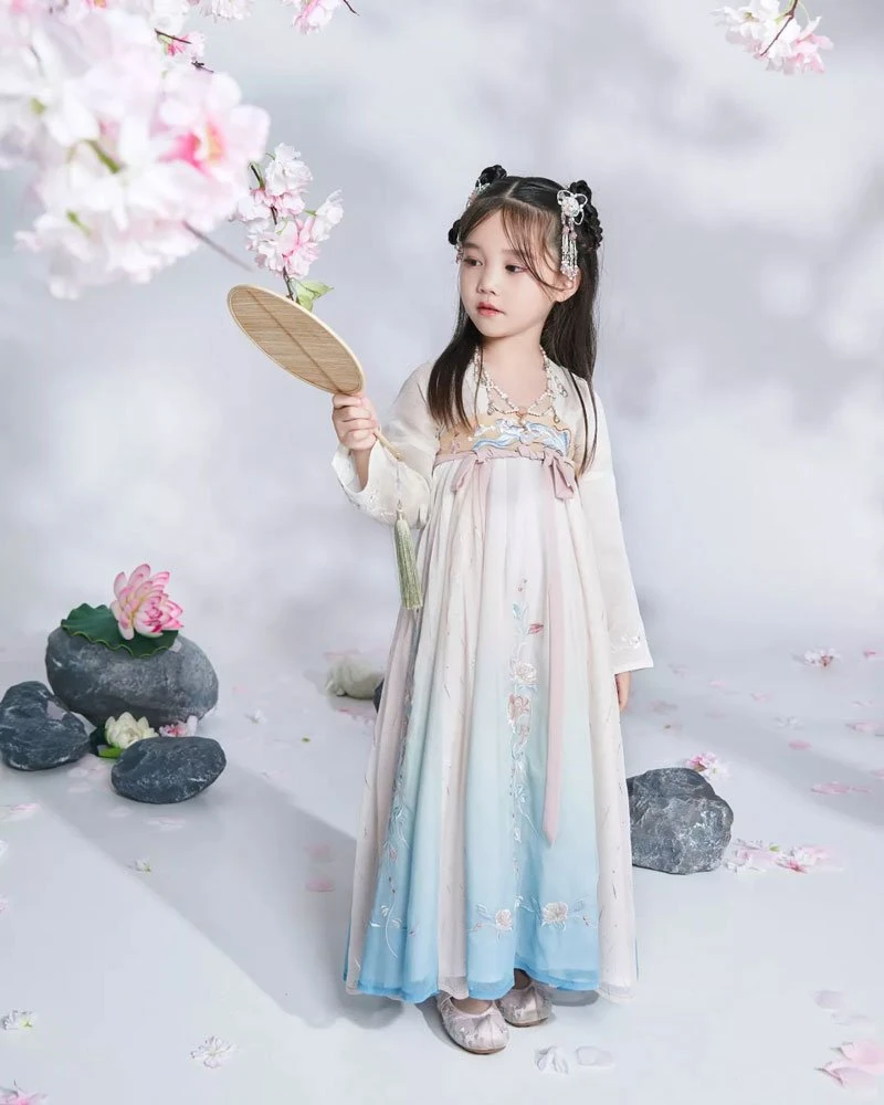 4 Of The Best Parent & Child Hanfu Costume Ideas