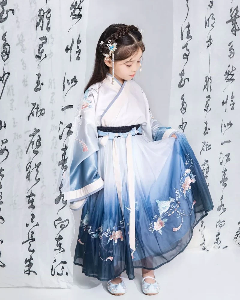 4 Of The Best Parent & Child Hanfu Costume Ideas