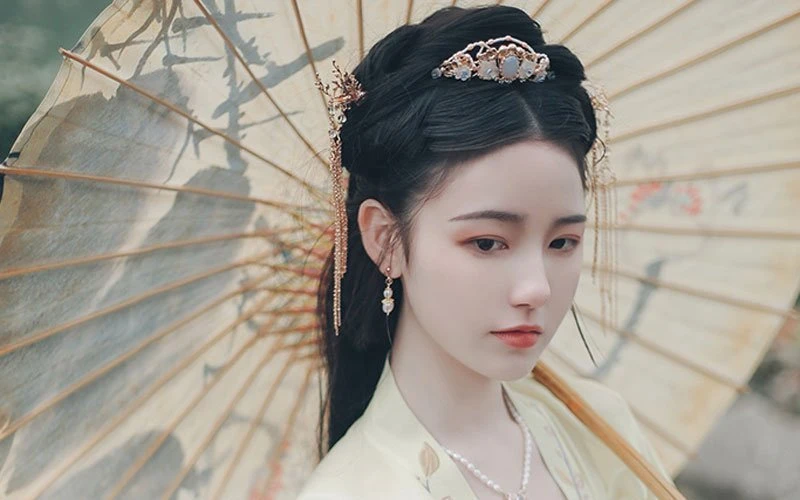 Simple Beautiful Hanfu Hairstyle for You – (1)