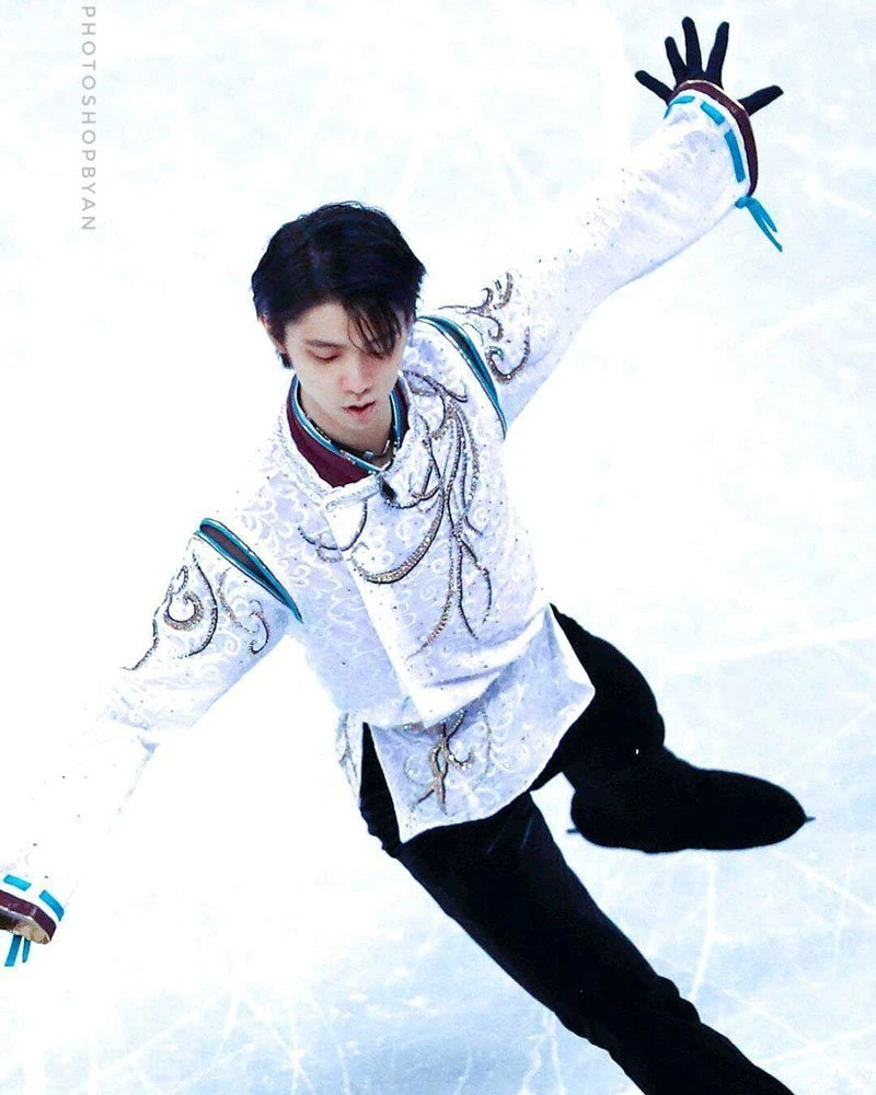 Will Hanfu appear in figure skating arena?
