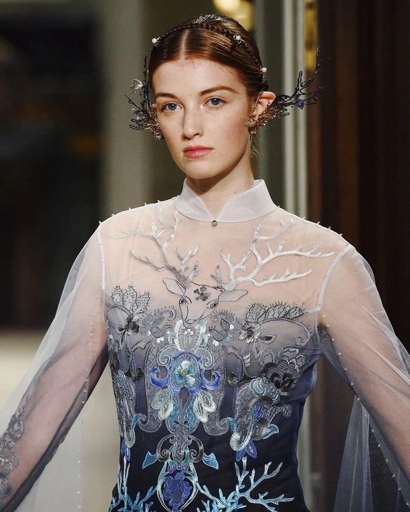 Absolutely Gorgeous! Chinese Element Clothing in Paris Fashion Week