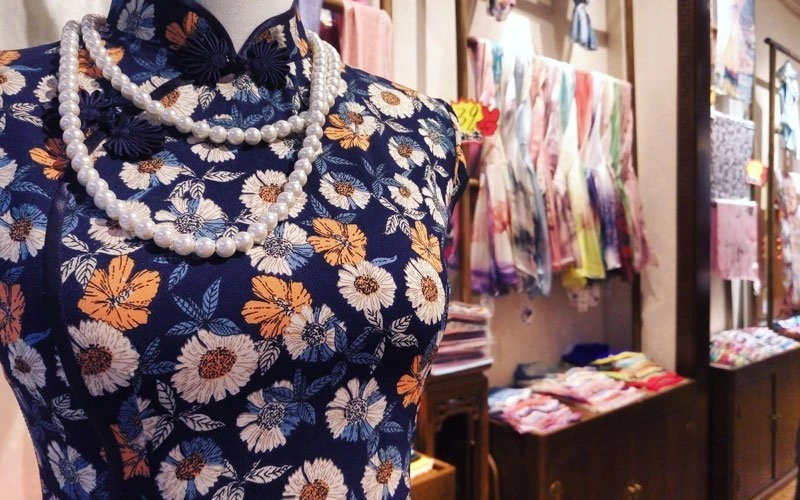 History of the Qipao & Cheongsam Fashion