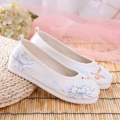 crane hanfu flats shoes