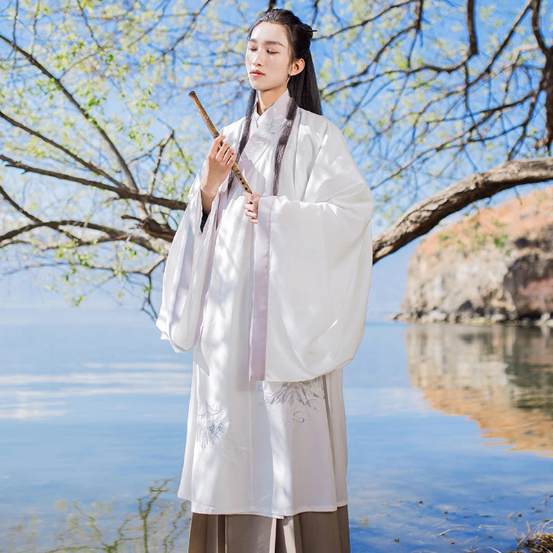 mountain male hanfu shop