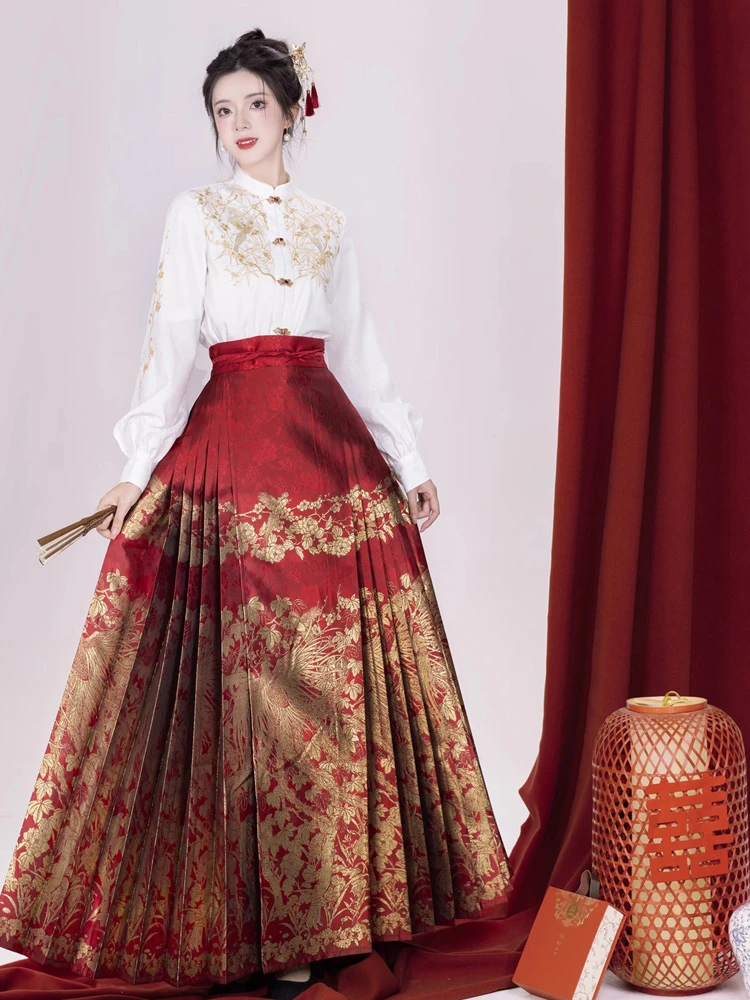 Ming Dynasty Hanfu Wedding Dress Gorgeous Red Mamian Dress Set