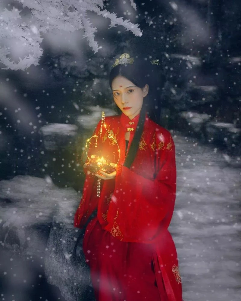 11 Props Make Hanfu Winter Photos Special