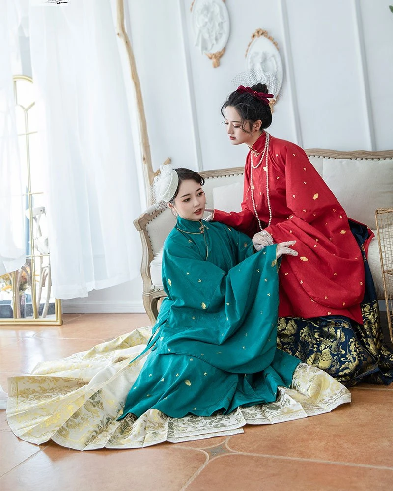 Christmas Element Hanfu - The Best Gift for Winter