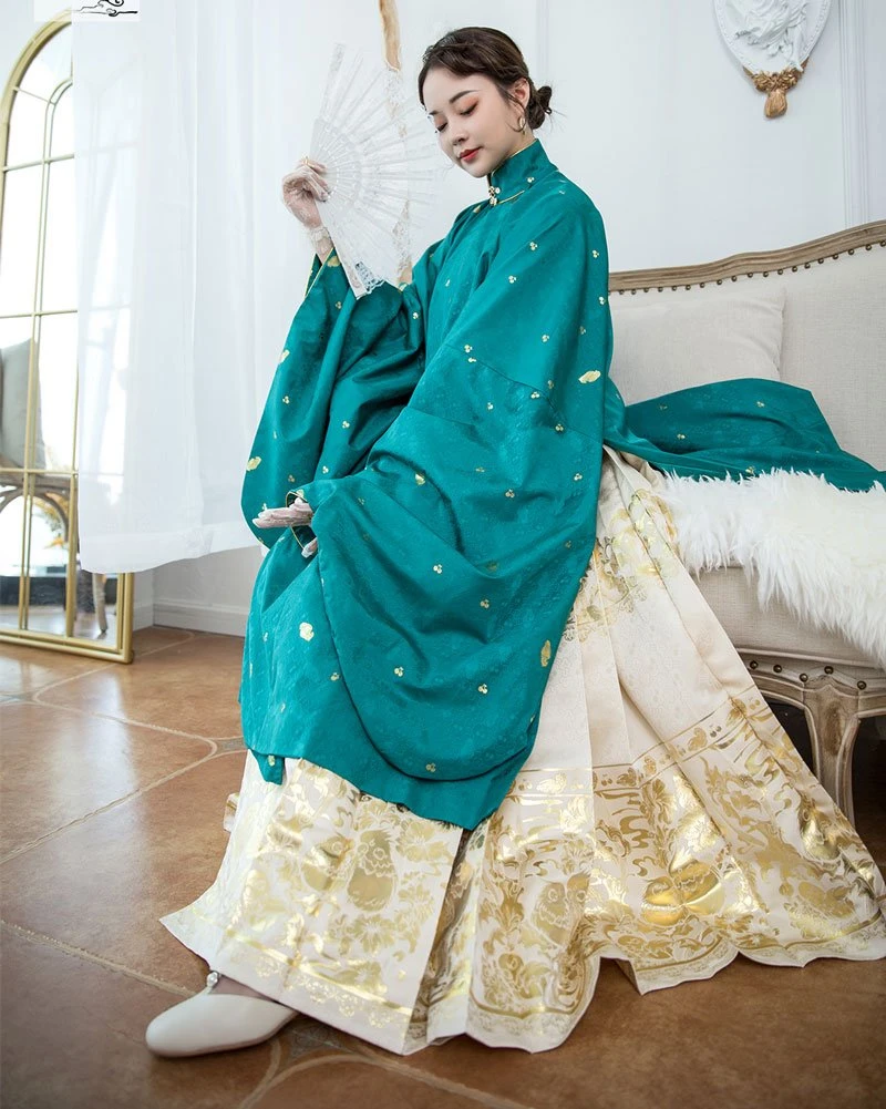 Christmas Element Hanfu - The Best Gift for Winter