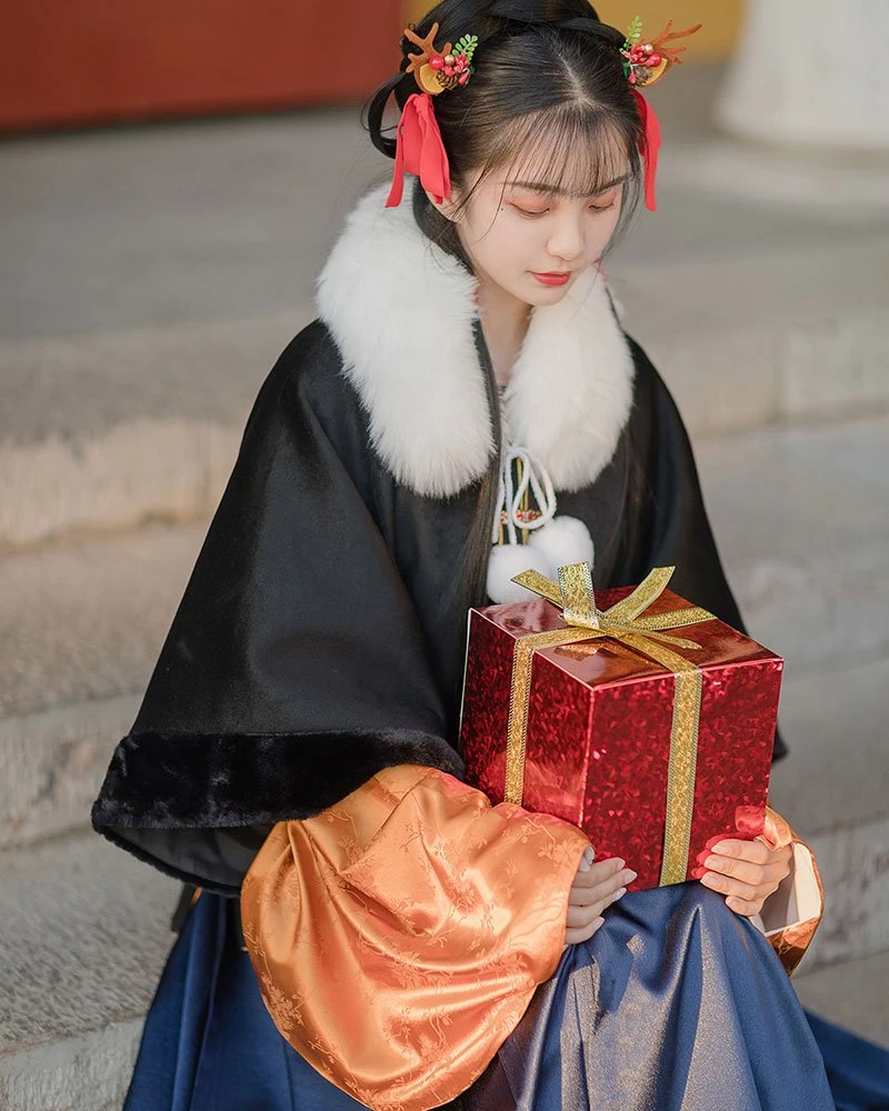 Christmas Element Hanfu - The Best Gift for Winter