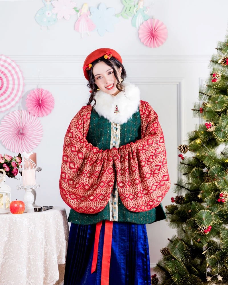 Christmas Element Hanfu - The Best Gift for Winter