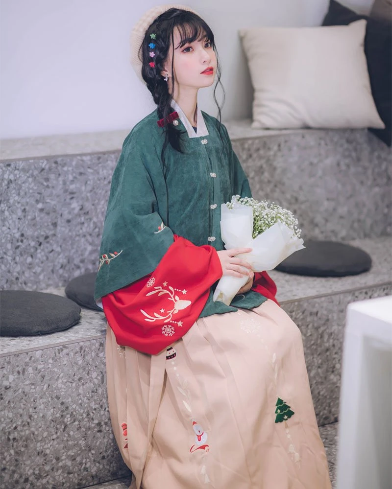 Christmas Element Hanfu - The Best Gift for Winter