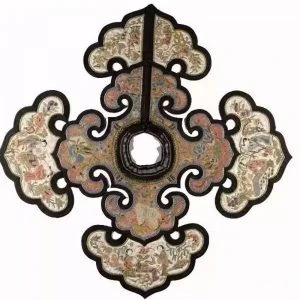 Classic Chinese Hanfu: Shoulder Accessories - Yunjian
