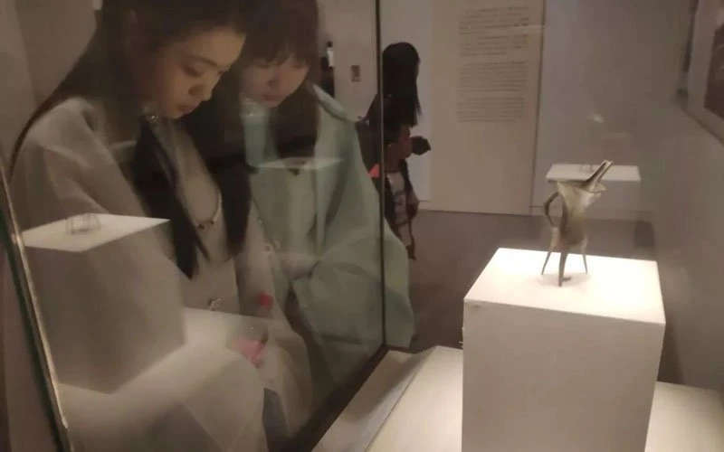 How Ancient Chinese Clothing & Millennials Get Integration?