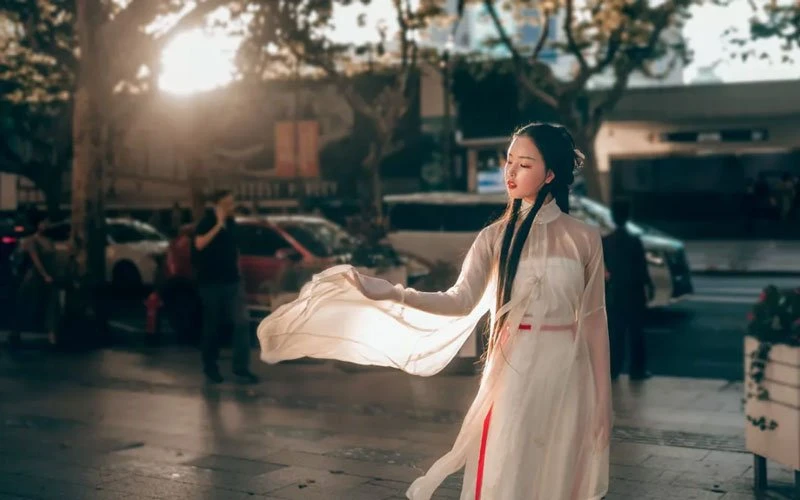 Interview | Modern Youth and Hanfu - New Chinese Fashion
