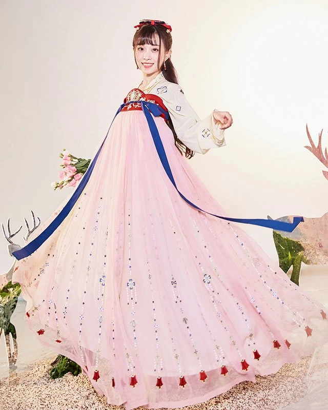 The 5 Most Popular Styles of Oriental Dress, Clothing - Asian Robe - hanfu