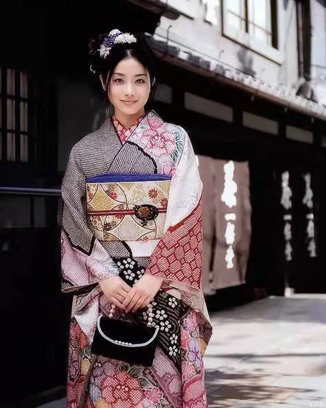 Oriental Dress kimono