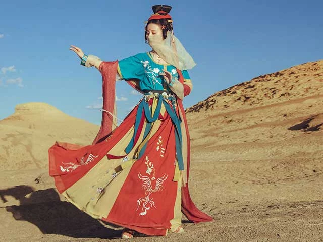 Tang dynasty ruqun hanfu