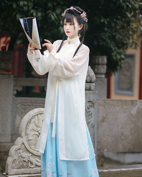 How to Choose a Slim Hanfu?