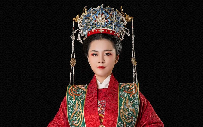 FengguanXiapei - The Most Luxury Ancient Female Chinese Wedding Dress