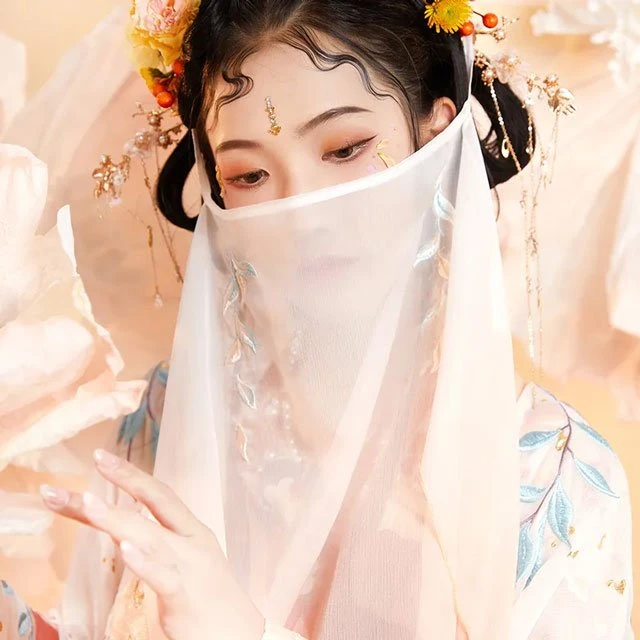 Chinese Girls Hanfu Style Suitable for Spring