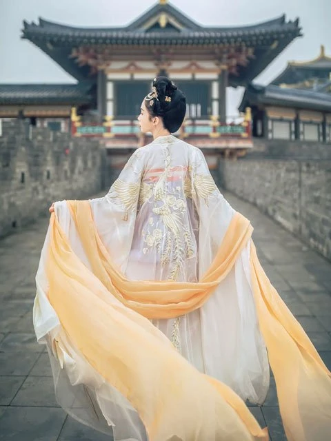 Chinese Girls Hanfu Style Suitable for Spring