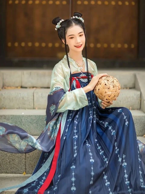 Will You Like the Combination of Hanfu & Cartoon / TV series?