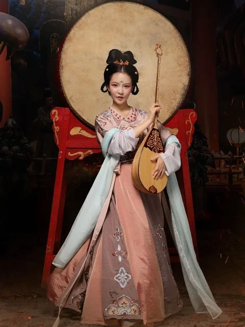 Will You Like the Combination of Hanfu & Cartoon / TV series?