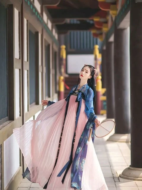Will You Like the Combination of Hanfu & Cartoon / TV series?