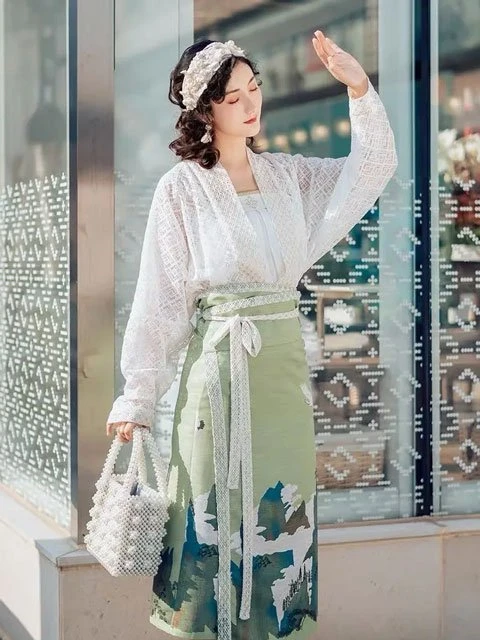 Han’s Costume Time When Genuine Classics Meet Fashion(1)