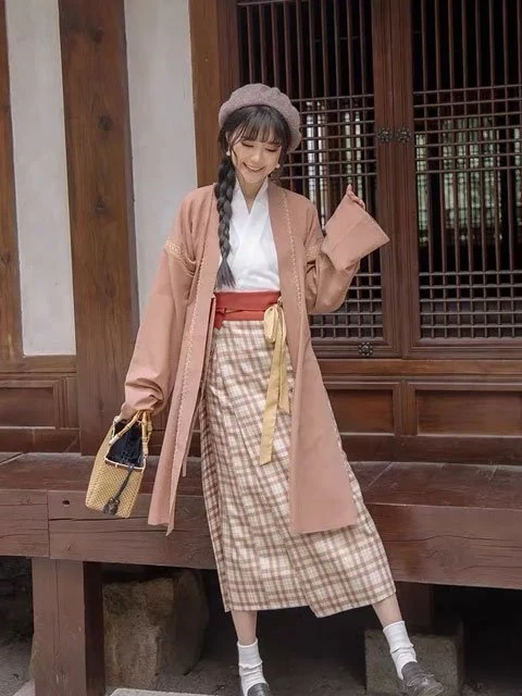Han’s Costume Time When Genuine Classics Meet Fashion(1)