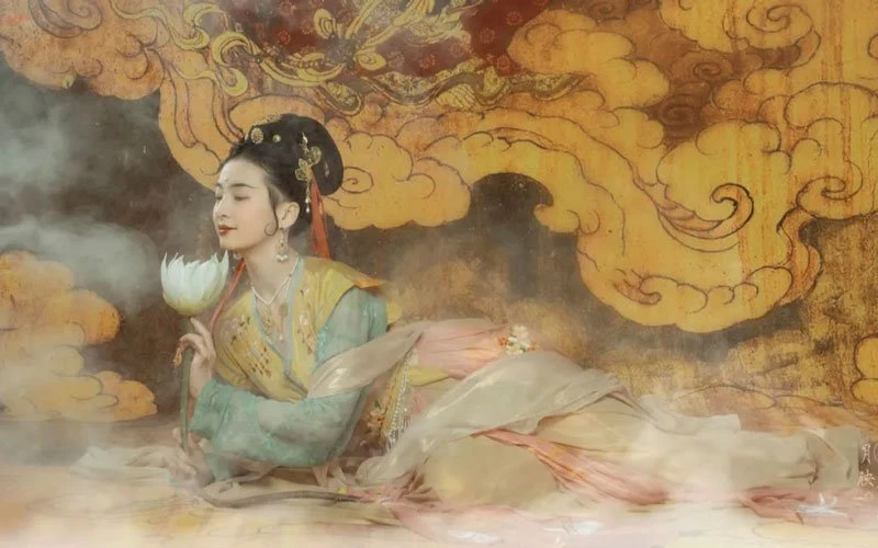 How did thr Tang Dynasty Hanfu Clothing Develop and Prosper