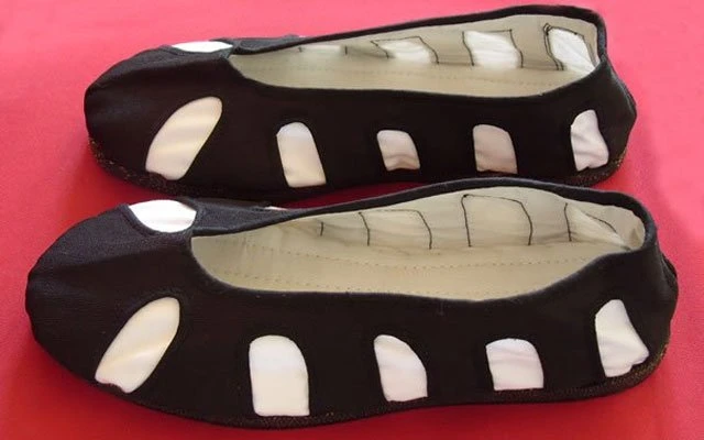 What is Taoist Clothing?