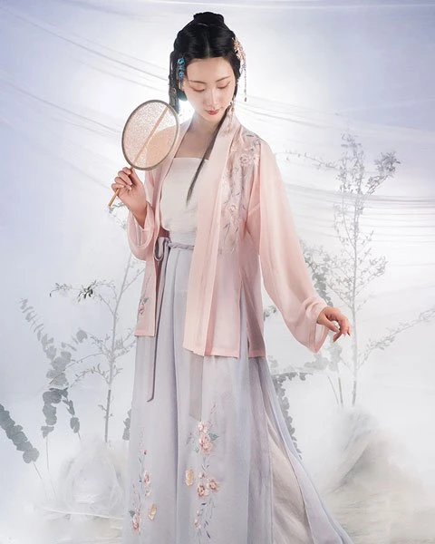 6 Hanfu Styles for Summer