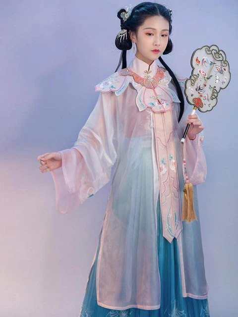 How to Wear Yunjian & Ming Ancient Chinese Clothing Classy and Beautiful in Summer