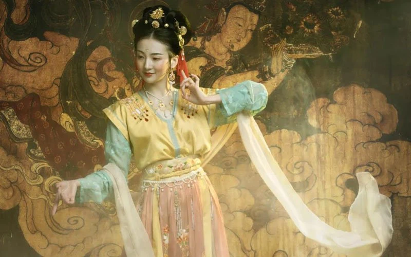 10 Beautiful Accessories to Decorate Your Chinese Costume 20
