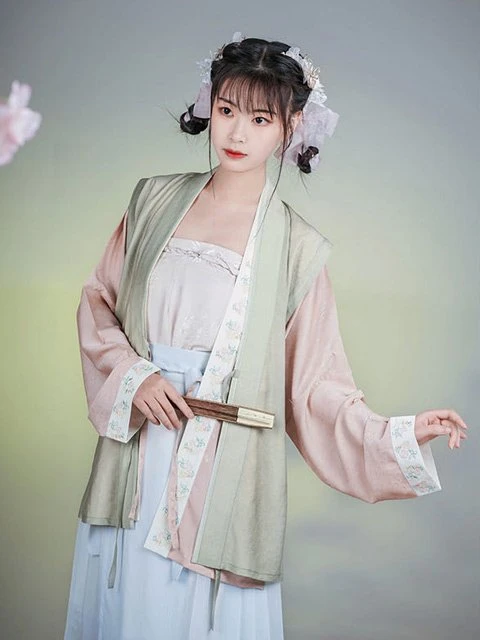 2020 How to Chose Great Chinese Costume Female For Summer