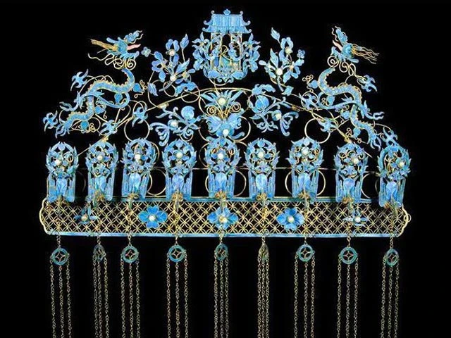Chinese Dress Accessories:The Cruelty & Beauty of Tian-tsui