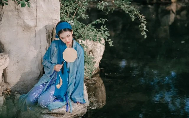 The Legend of the White Snake - Traditional Hanfu Photography